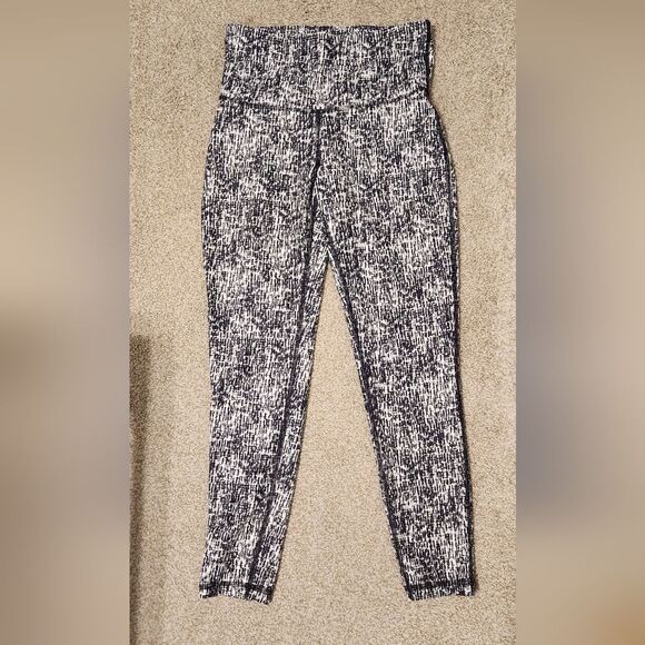 Xersion Quick Dry Leggings - Picture 7 of 7